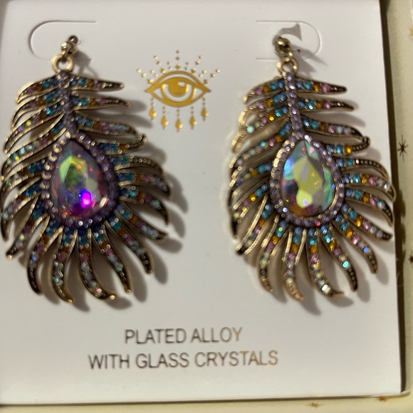 eye candy Jewelry Eye Candy Iridescent Peacock Feather Earrings